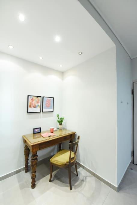 Ferienwohnung The Muse, Colorful Cozy Flat On Mitropoleos Downtown Thessaloniki Exterior foto